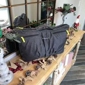 Sherpani Force Gym Fitness Athletic Bag, Charcoal Grey